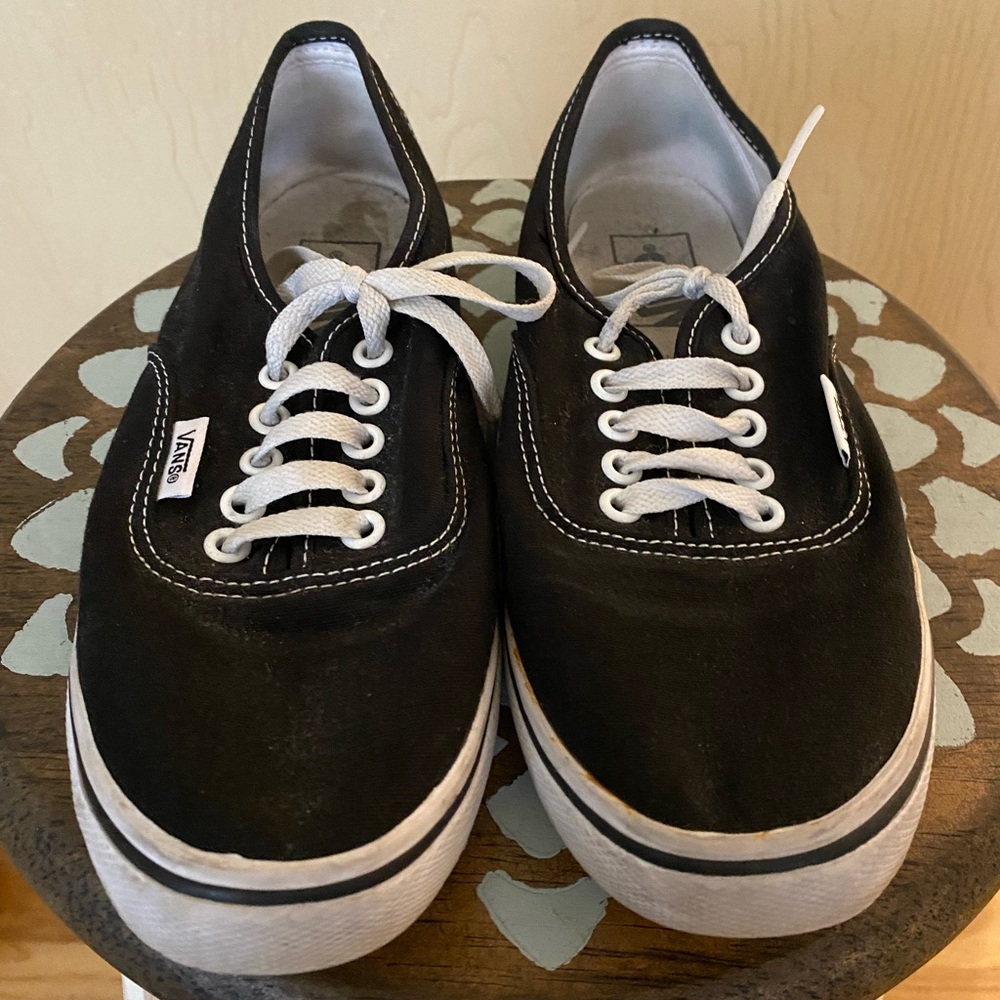 Black vans